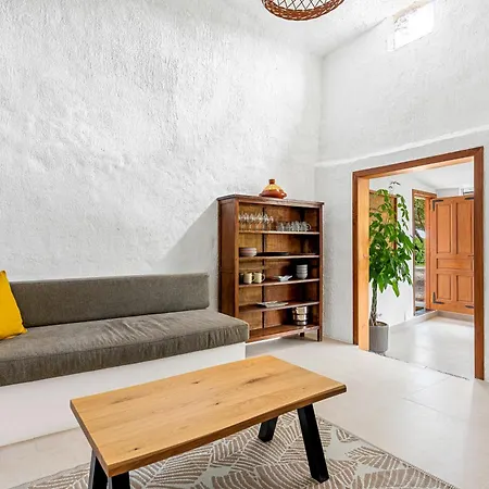 Vakantiehuis Private House With Pool & Garden Güimar