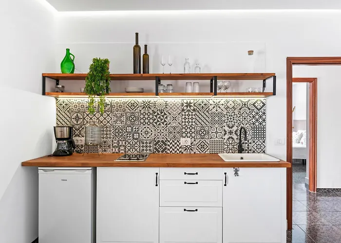 Ferienhaus Private House With Pool & Garden