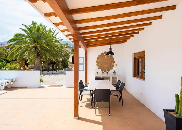 Ferienhaus Private House With Pool & Garden