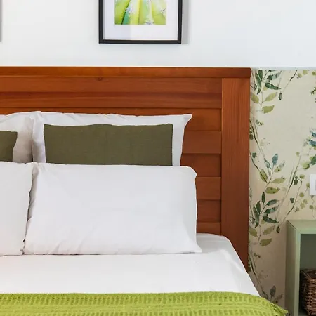 Private House With Pool & Garden *